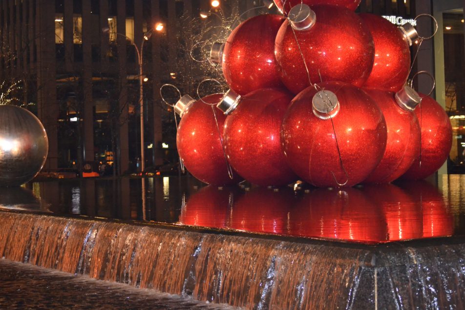 7 Iconic Ways NYC Will Make Your Christmas Merry and Bright